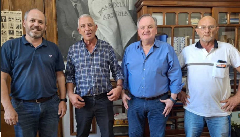 El Senador Michlig gestiona la llegada de ambulancias 0 km para el departamento San Cristóbal