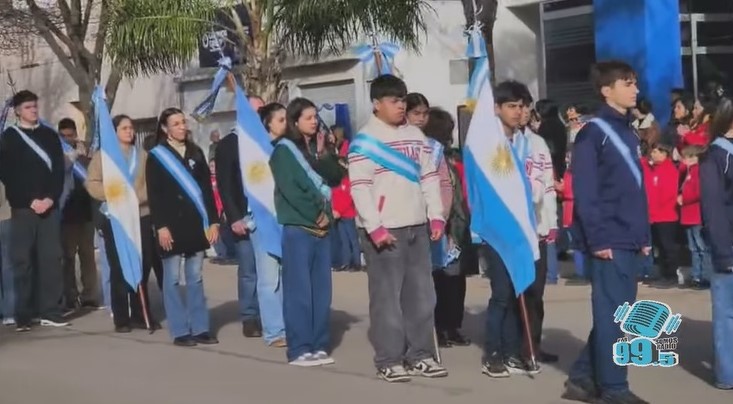 ACTO DÍA DE LA BANDERA: DESFILE, PROMESA Y JURA DE LEALTAD A LA BANDERA.